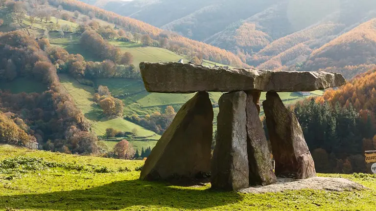 Imagen de archivo de Peru Harri del Museo Perurena en Leitza. Joselu Bilbo