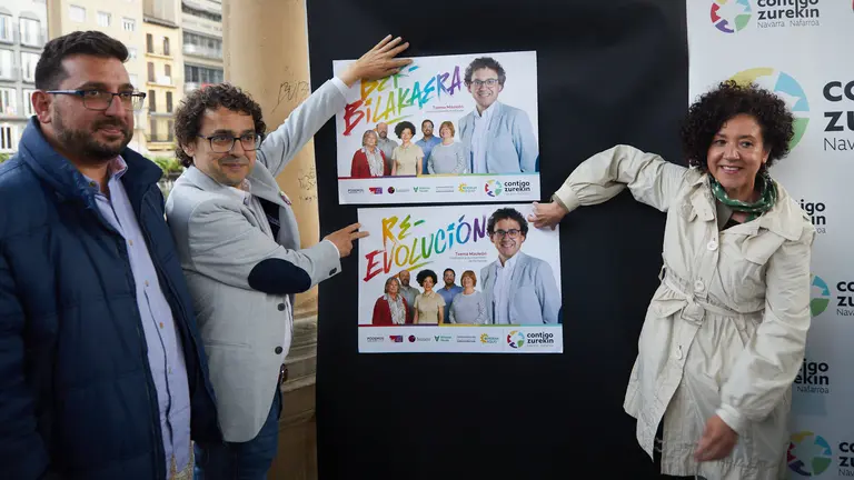 Acto de inicio de la campaña electoral de Contigo Navarra con la candidata a la Presidencia de Navarra, Begoña Alfaro, y el candidato a la Alcaldía de Pamplona, Txema Mauleón. IÑIGO ALZUGARAY