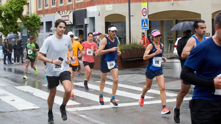 Media Maratón Ciudad de Pamplona, organizada por el club Beste Iruña. IÑIGO ALZUGARAY