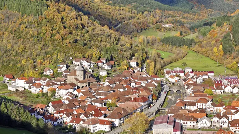 Vista del pueblo de Ochagavía. AYUNTAMIENTO DE OCHAGAVÍA