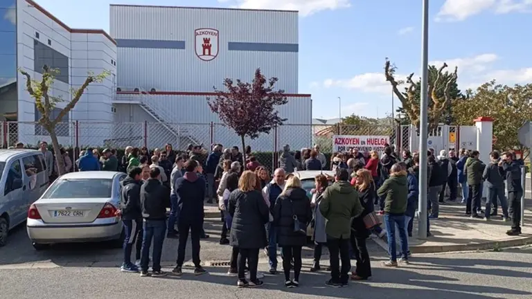 Paro total en el primer día de huelga en Azkoyen. ELA SINDICATO