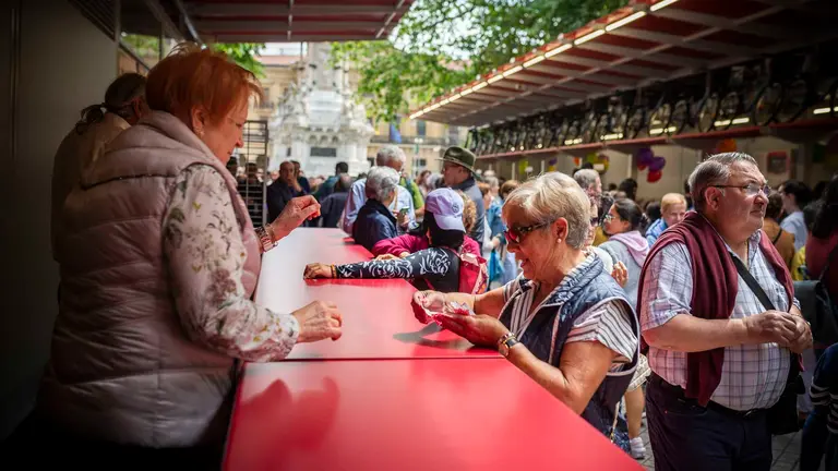 Inauguración de la Tómbola de Cáritas de San Fermín. JASMINA AHMETSPAHIC