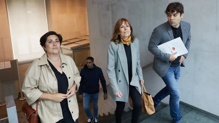 La secretaria general del PSN y candidata a la Presidencia del Gobierno de Navarra, María Chivite, se reúne con la candidata de Geroa Bai, Uxue Barkos. IÑIGO ALZUGARAY