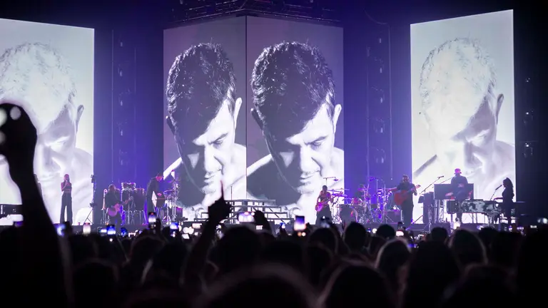 Concierto de Alejandro Sanz en el Navarra Arena de Pamplona dentro de su gira Sanz en Vivo. JASMINA AHMETSPAHIC