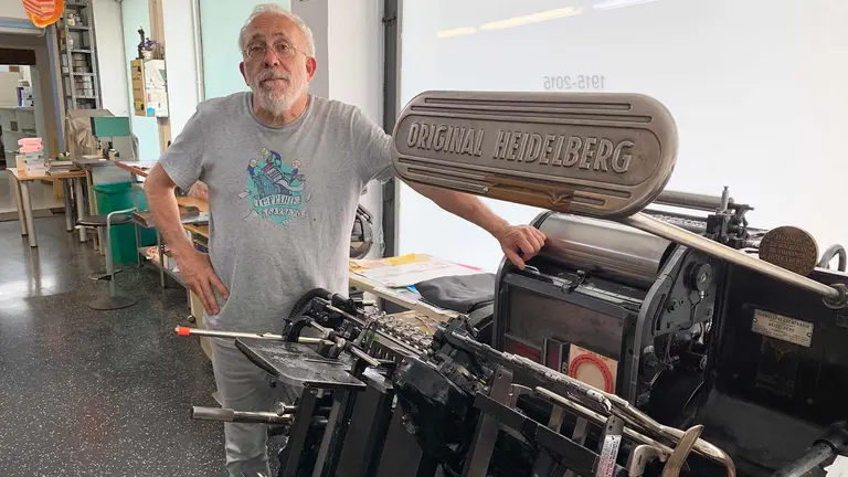 Vicente Garbayo en la imprenta Garbayo de Estella. Navarra.com