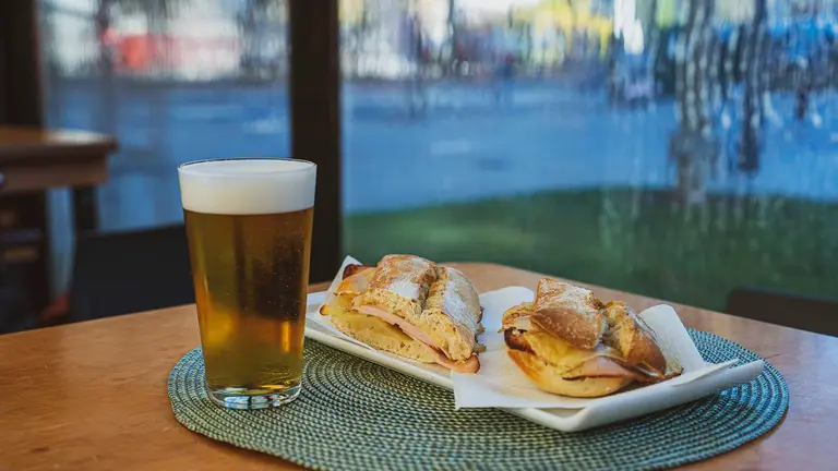 Fotograf&iacute;a de un bocadillo de La Boter&iacute;a. LA BOTER&Iacute;A