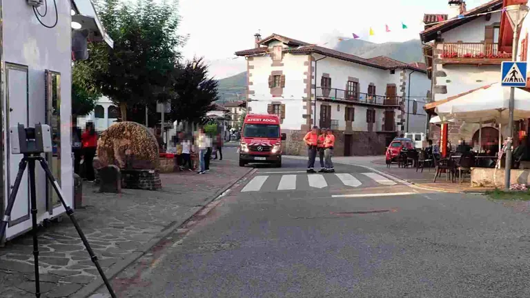 La Policía Foral se encarga de las investigaciones del atropello que ha tenido lugar en Arizcun. POLICÍA FORAL