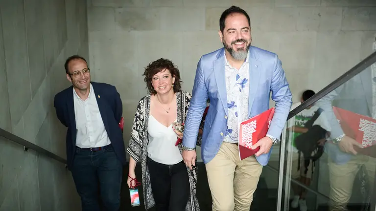 Reunión entre Ramón Alzórriz, Jorge Aguirre y Ainhoa Unzu, del PSN y Pablo Azcona y María Solana de Geroa Bai para la conformación del Gobierno de Navarra para los años 2023-2027. PABLO LASAOSA