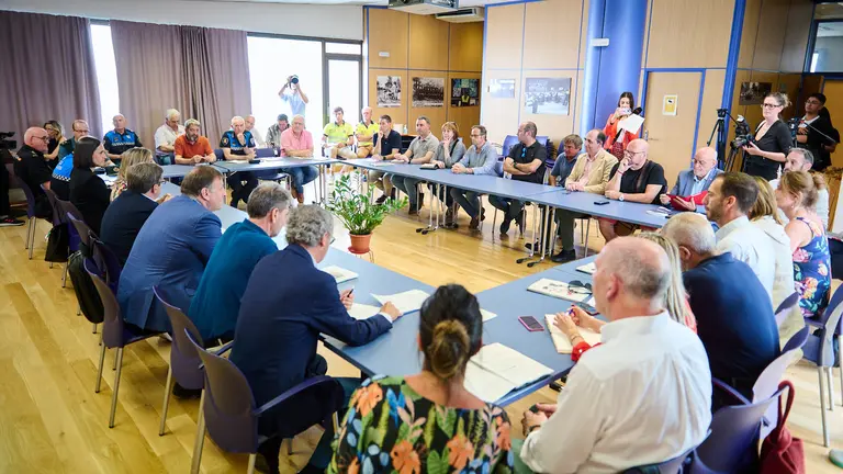 Reunión de la Junta Local de Protección Civil para tratar aspectos relacionados con el Plan de Protección Civil previsto para las próximas fiestas de San Fermín 2023. PABLO LASAOSA