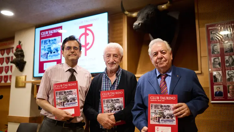 Presentación de la revista del Club Taurino Pamplona 2023. Pablo Lasaosa