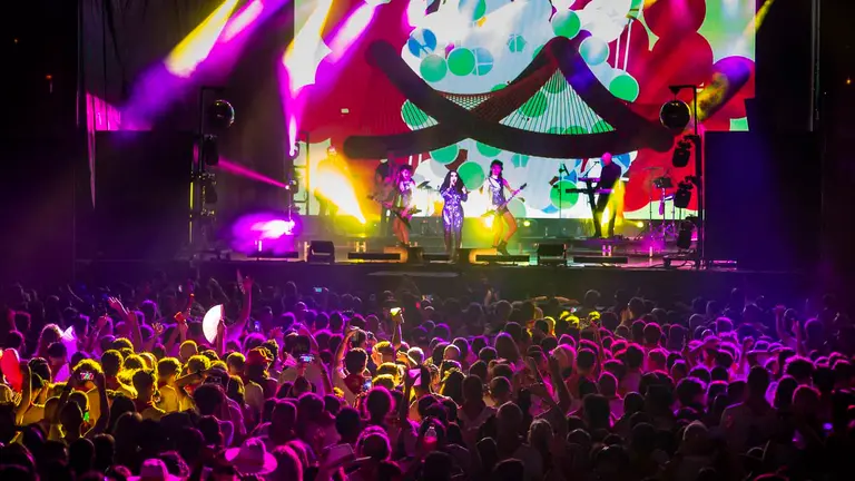 Segundo concierto de las fiestas de San Fermín 2023 con la actuación de Fangoria en la Plaza del Castillo. JASMINA AHMETSPAHIC