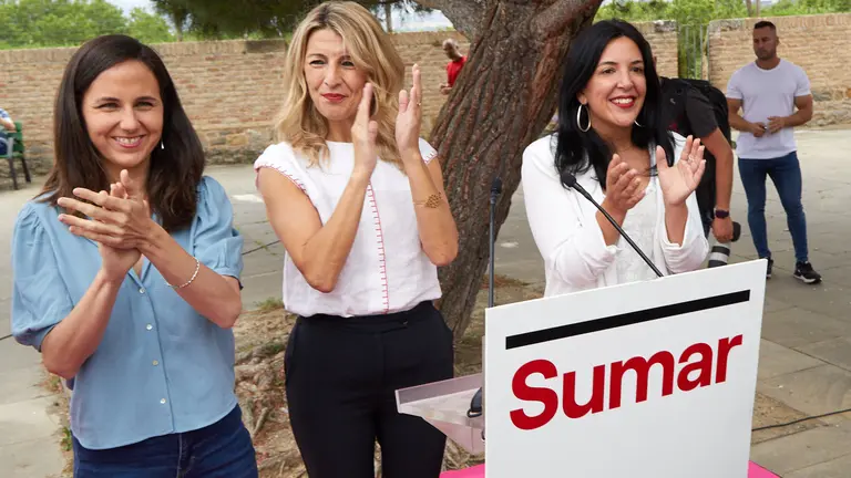 La Vicepresidenta segunda del Gobierno de España y candidata de Sumar a la Presidencia en las próximas elecciones generales del 23-J, Yolanda Díaz, ha recorrido las calles de Pamplona y participado en un mitin,  acompañada por la líder de Podemos, ministra y hasta ahora diputada por Navarra Ione Belarra y la cabeza de lista al Congreso de Sumar por la Comunidad foral, la eurodiputada Idoia Villanueva. IÑIGO ALZUGARAY