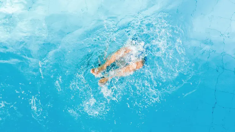 Imagen de una piscina. ARCHIVO