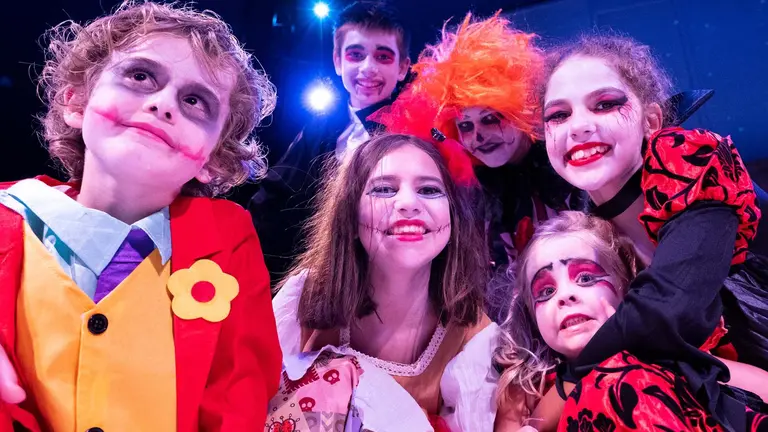 Imagen de archivo de Sendaviva en Halloween.