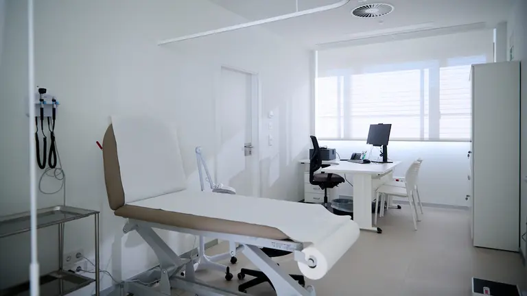 Inauguración del nuevo centro de salud de Zizur Mayor en la urbanización Ardoi. PABLO LASAOSA