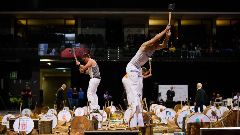 Final de Primera Categoría del Campeonato de Aizkolaris de Navarra y País Vasco en el Navarra Arena. PABLO LASAOSA