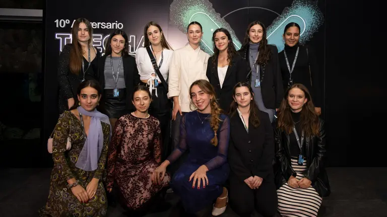 Tres equipos que participaron en la última edición de The Challenge con la cocinera Verónica Gómez de Liaño, finalista de Masterchef 10. CEDIDA