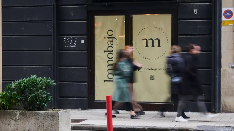 Restaurante Lomo Bajo en el número 3 de la calle Amaya. PABLO LASAOSA