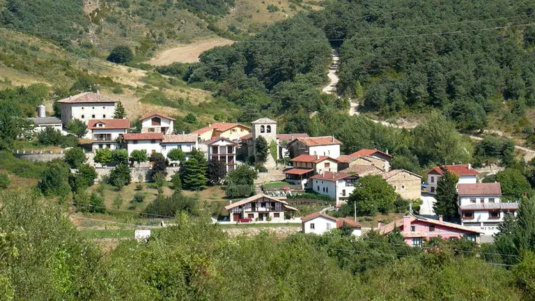 Vista panorámica de Olave. AYUNTAMIENTO DE OLAIBAR
