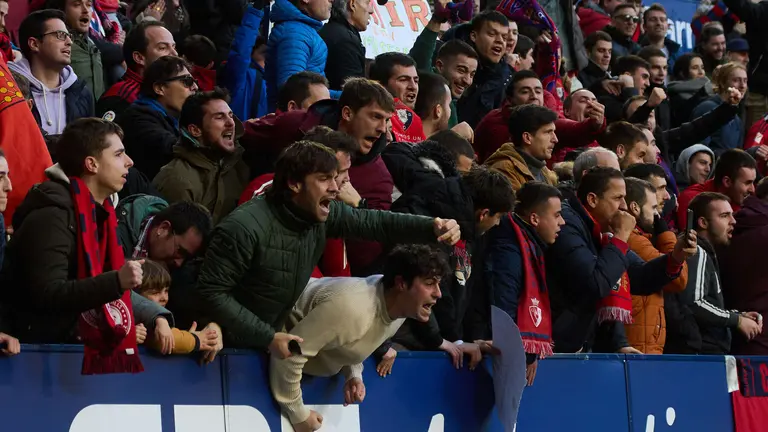 La grada del estadio de El Sadar durante el partido de La Liga EA Sports entre CA Osasuna y Getafe CF disputado en Pamplona. IÑIGO ALZUGARAY