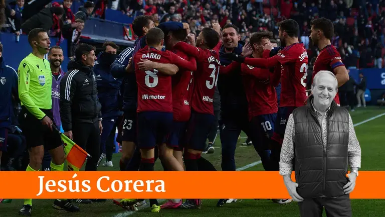 Los jugadores de Osasuna celebran el gol de Jesús Areso (3-2) durante el partido de La Liga EA Sports entre CA Osasuna y Getafe CF disputado en el estadio de El Sadar en Pamplona. IÑIGO ALZUGARAY