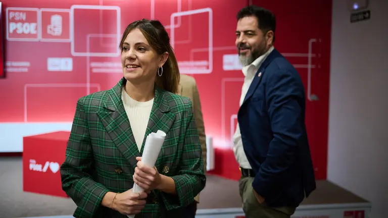 La portavoz del grupo municipal del PSN en el Ayuntamiento de Pamplona, Marina Curiel, ofrece una rueda de prensa sobre temas de actualidad municipal. PABLO LASAOSA