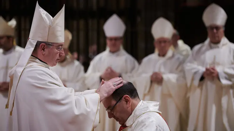 Eucaristía de ordenación y toma de posesión de Florencio Roselló como nuevo arzobispo de Pamplona en la Catedral de Pamplona. PABLO LASAOSA
