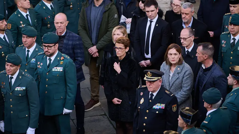 Autoridades civiles y militares asisten al funeral del Guardia Civil David Pérez Carracedo, fallecido en una operación contra el narcotráfico en Barbate. PABLO LASAOSA