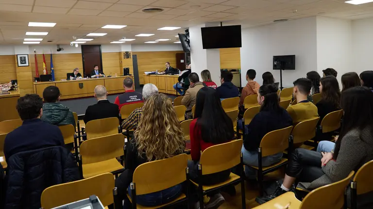 Comienza el juicio con jurado popular en el Palacio de Justicia de Pamplona a un acusado de matar a su hermana en Tafalla en junio de 2022. IÑIGO ALZUGARAY