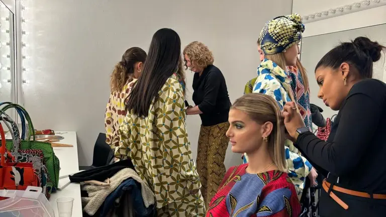 La Academia Ramiro Mata participa en el desfile solidario 'Altruismo à la mode'. CEDIDA