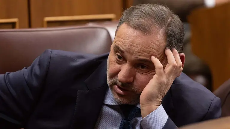 El exiministro de Transportes y diputado del PSOE, José Luis Ábalos, durante una sesión plenaria posterior a una sesión de control al Gobierno, en el Congreso de los Diputados, a 13 de diciembre de 2023, en Madrid (España). El Congreso celebra su primera sesión de control al Gobierno de la XV legislatura sin la presencia del presidente del Gobierno, que se encuentra en Estrasburgo (Francia) para clausurar la presidencia española del Consejo de la Unión Europea. El pleno de control se centra en cuestiones relacionadas con la ley de amnistía, un día después de comenzar su tramitación en el Congreso con el debate sobre su toma en consideración por el pleno.
13 DICIEMBRE 2023;SESIÓN DE CONTROL;GOBIERNO;LEGISLATURA
Eduardo Parra / Europa Press
(Foto de ARCHIVO)
13/12/2023