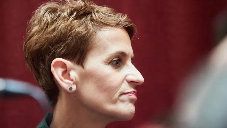 La presidenta del Gobierno de Navarra, María Chivite, durante una asamblea anual de la Eurorregión, donde la Comunidad Foral asume su presidencia, en el Parador de Olite, a 4 de marzo de 2024, en Olite, Navarra (España). La Eurorregión es una Agrupación Europea de Cooperación Territorial (AECT), un instrumento europeo de cooperación transfronteriza, transnacional e interregional para poner en marcha proyectos cofinanciados por la UE y acciones impulsadas por las autoridades regionales. Fue creada por Nueva Aquitania y Euskadi el 12 de diciembre de 2011, con el objetivo de "reforzar el papel económico y social de los territorios", a los que posteriormente se sumó Navarra en 2017.
04 MARZO 2024;OLITE;NAVARRA;EURORREGIÓN;CAV;NUEVA AQUITANIA
Eduardo Sanz / Europa Press
04/3/2024