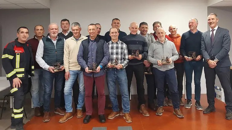 El Gobierno de Navarra homenajea a los 17 bomberos jubilados en 2023. GOBIERNO DE NAVARRA