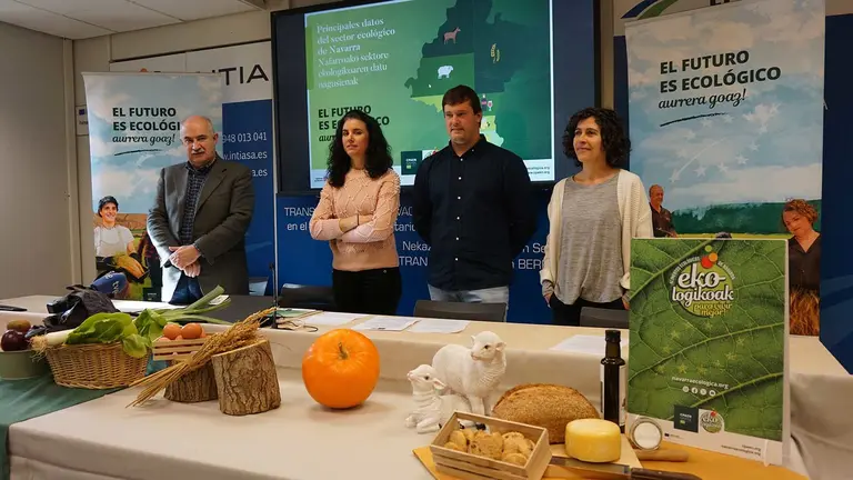 Rueda de prensa de CPAEN con José María Aierdi, Ander Carcar, María José Arrondo y Natalia Bellostas. CPAEN