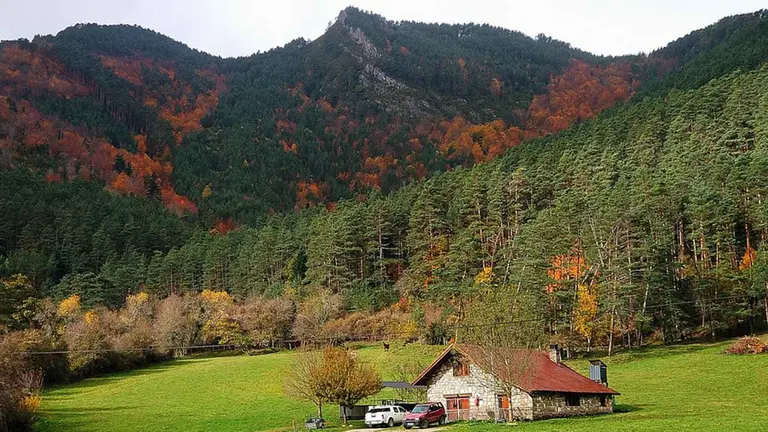 Imagen de las montañas en Isaba. SUPER8PHOTOGRAPHY