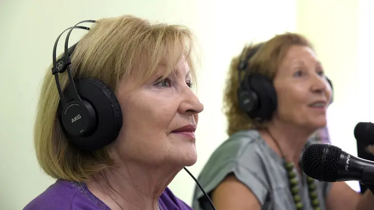 El emblemático Concurso de Relatos Escritos por Personas Mayores abre su XVI edición. FUNDACIÓN LA CAIXA