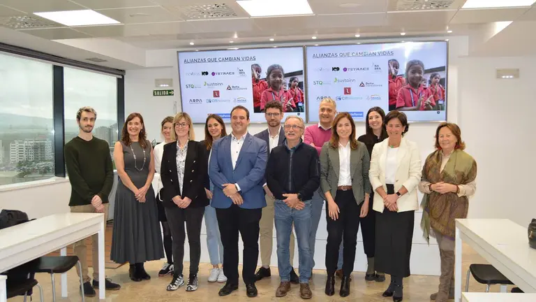 Grupo de empresas de la Fundación Vicente Ferrer. CEDIDA