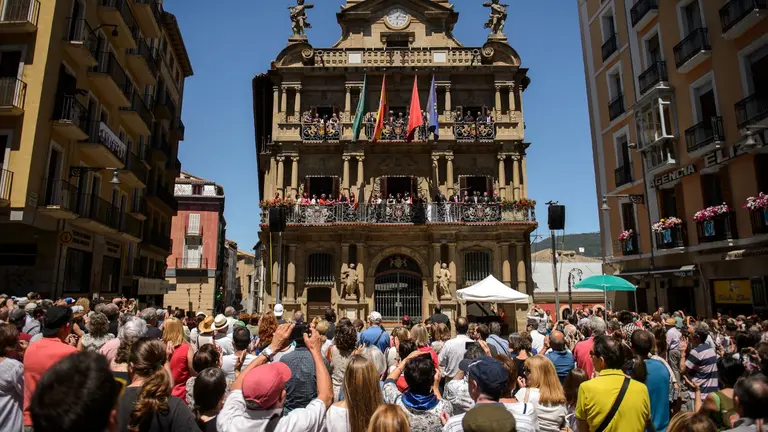 Imagen de archivo de un concierto de ópera desde el balcón del Ayuntamiento de Pamplona. CEDIDA