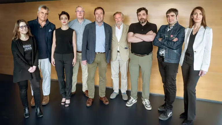 Imagen de la nueva junta del Coavn. CEDIDA