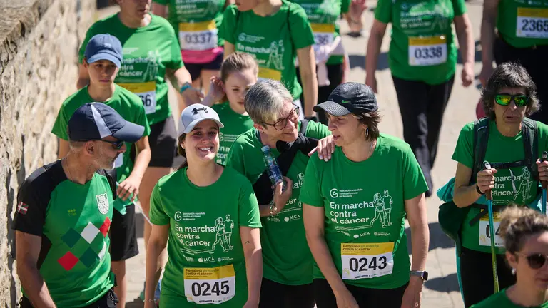 X Marcha Contra el Cáncer 2024 en Pamplona organizada por la Asociación Española Contra el Cáncer en Navarra. PABLO LASAOSA