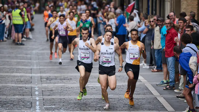 Carrera del Encierro 2024 organizada por la peña La Jarana. PABLO LASAOSA