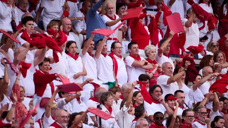 Corrida de rejones de El Capea para Pablo Hermoso de Mendoza, Guillermo Hermoso de Mendoza y Roberto Armendáriz en San Fermín 2024. PABLO LASAOSA