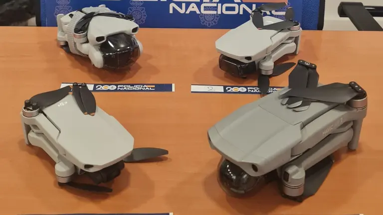 La Policía Nacional interviene seis drones por vuelos irregulares en Sanfermines. CEDIDA