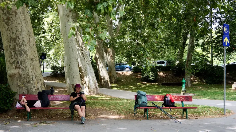 Primer día de una nueva ola de calor en Pamplona durante el verano de 2024. IÑIGO ALZUGARAY
