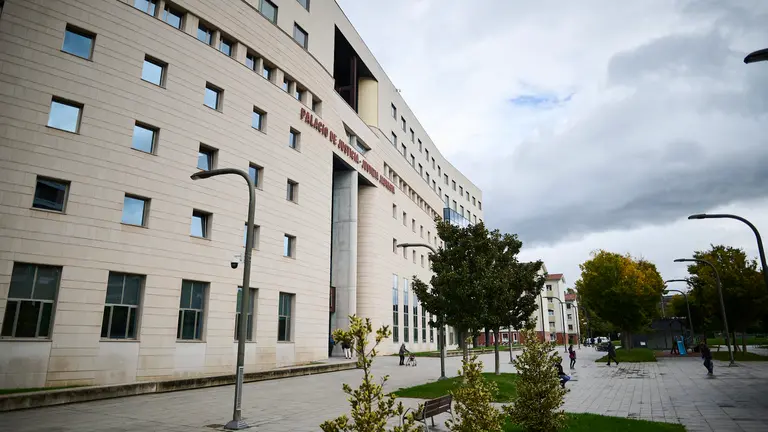 Vista del Palacio de Justicia en Pamplona. PABLO LASAOSA