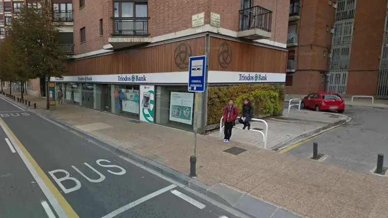 Antigua oficina de Triodos Bank en la avenida del Ejército de Pamplona. GOOGLEMAPS