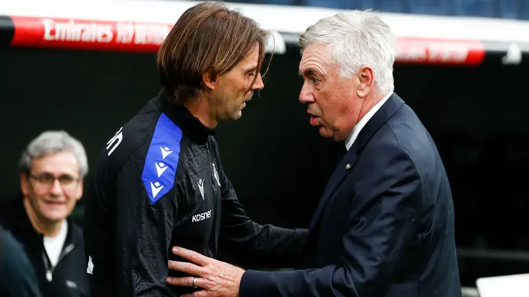 EuropaPress_6331056_daniel_pendin_second_coach_of_ca_osasuna_and_carlo_ancelotti_head_coach_of (1)