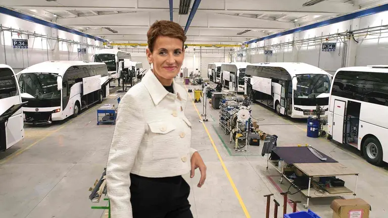 Fotomontaje de María Chivite sobre una imagen de la empresa Sunsundegui.