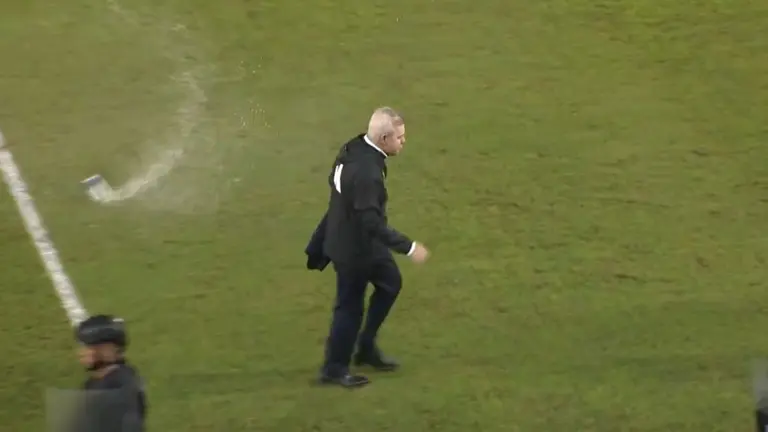 Javier Aguirre, gravemente herido durante un partido de fútbol.