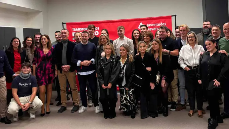 La presidenta de UPN, Cristina Ibarrola y el vicepresidente y alcalde de Tudela, Alejandro Toquero, acompañaron a las juventudes del partido en su XIV congreso. JJ.NN.